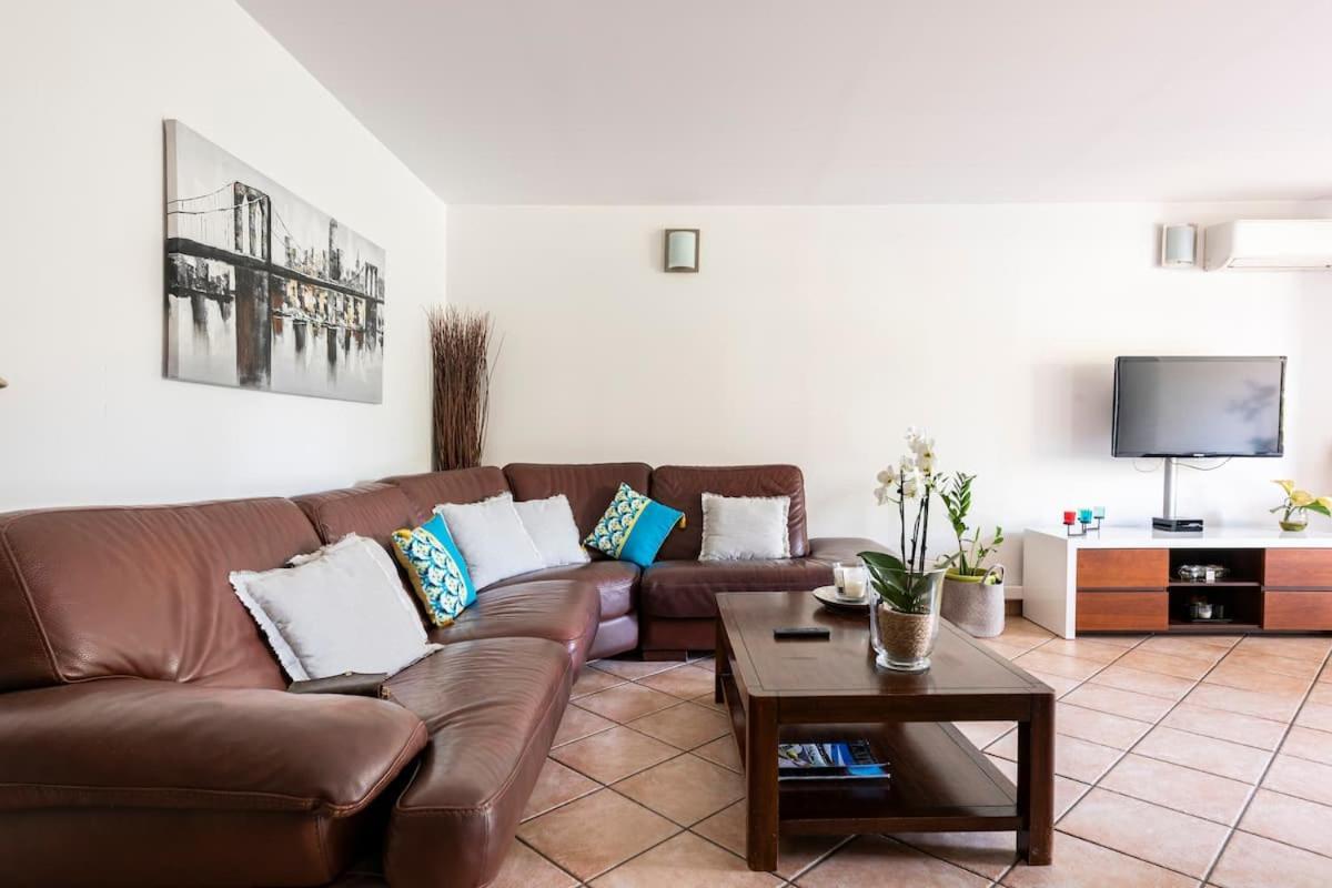 Cassis, Appartement 3 Chambres Avec Terrasse Exteriör bild
