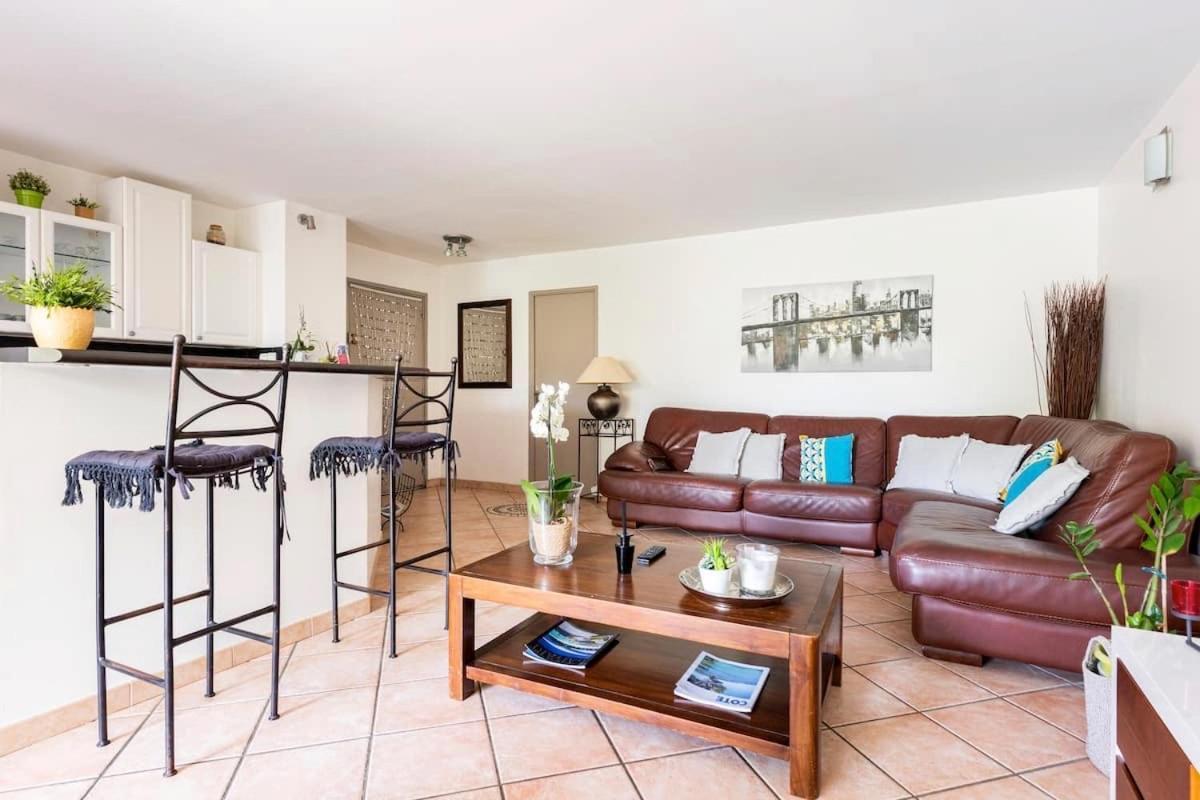 Cassis, Appartement 3 Chambres Avec Terrasse Exteriör bild