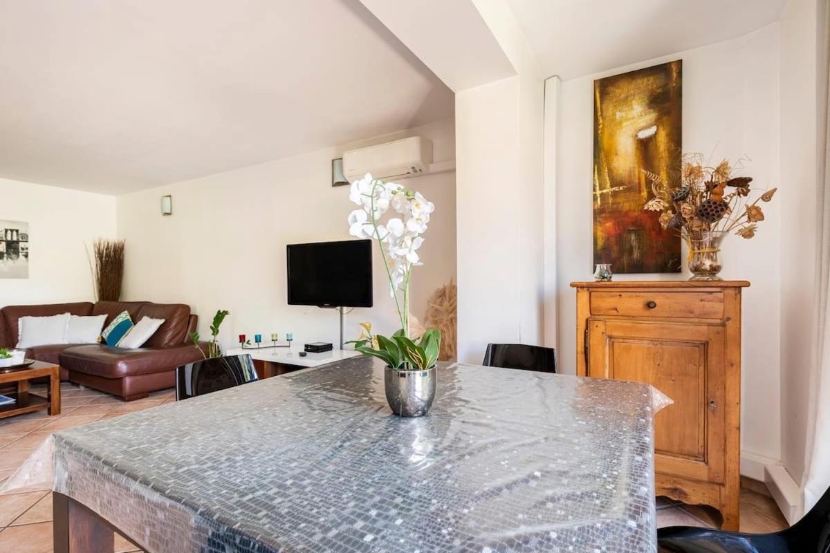 Cassis, Appartement 3 Chambres Avec Terrasse Exteriör bild