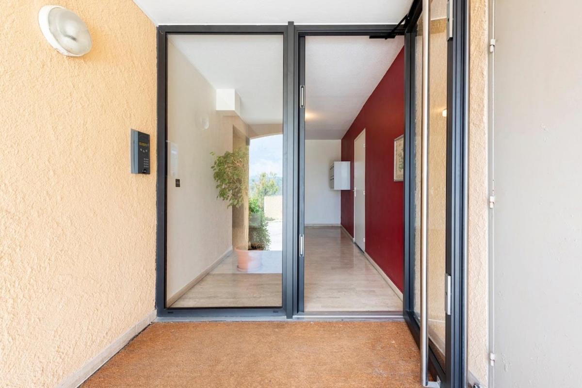 Cassis, Appartement 3 Chambres Avec Terrasse Exteriör bild